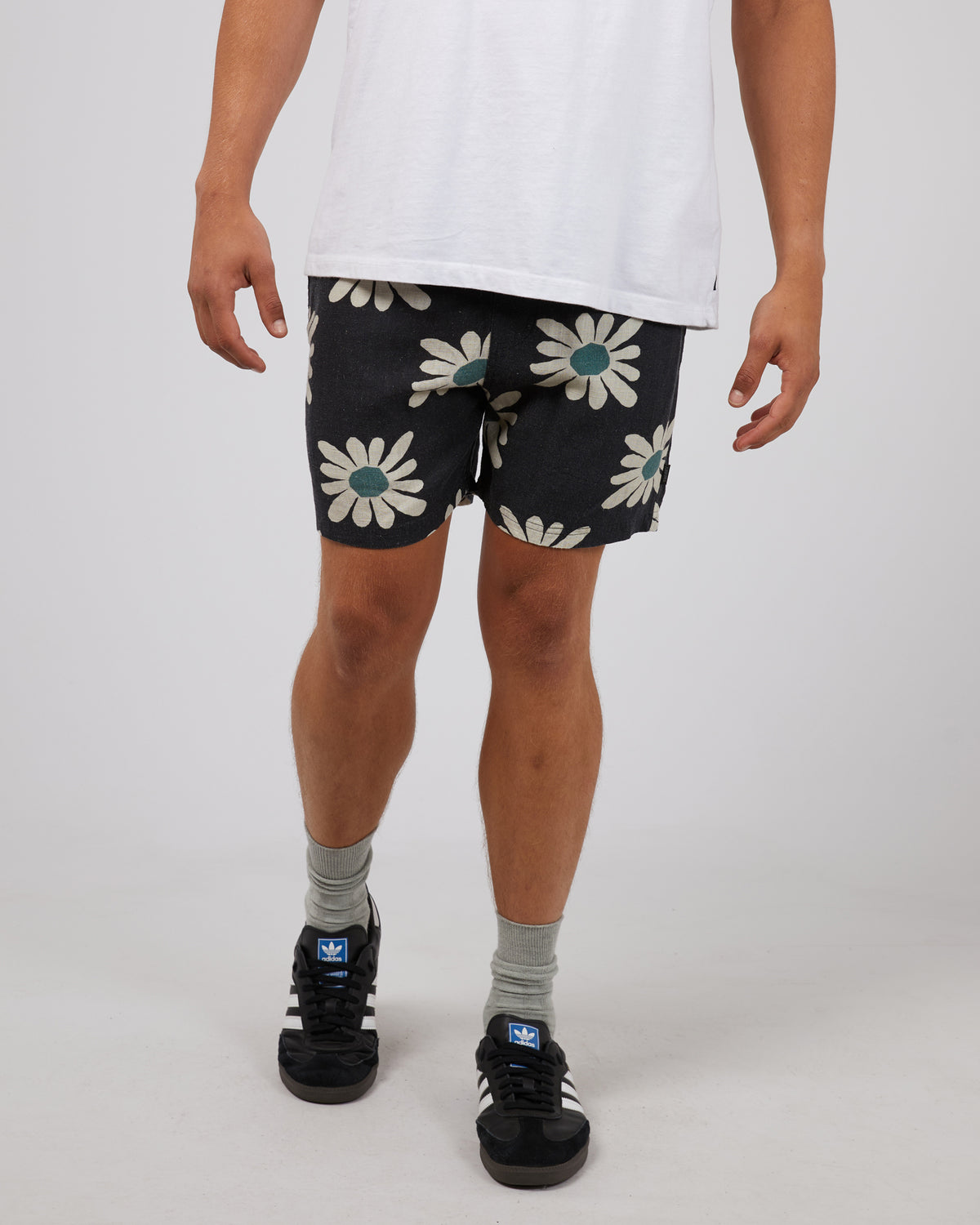 Sunny Floral Short