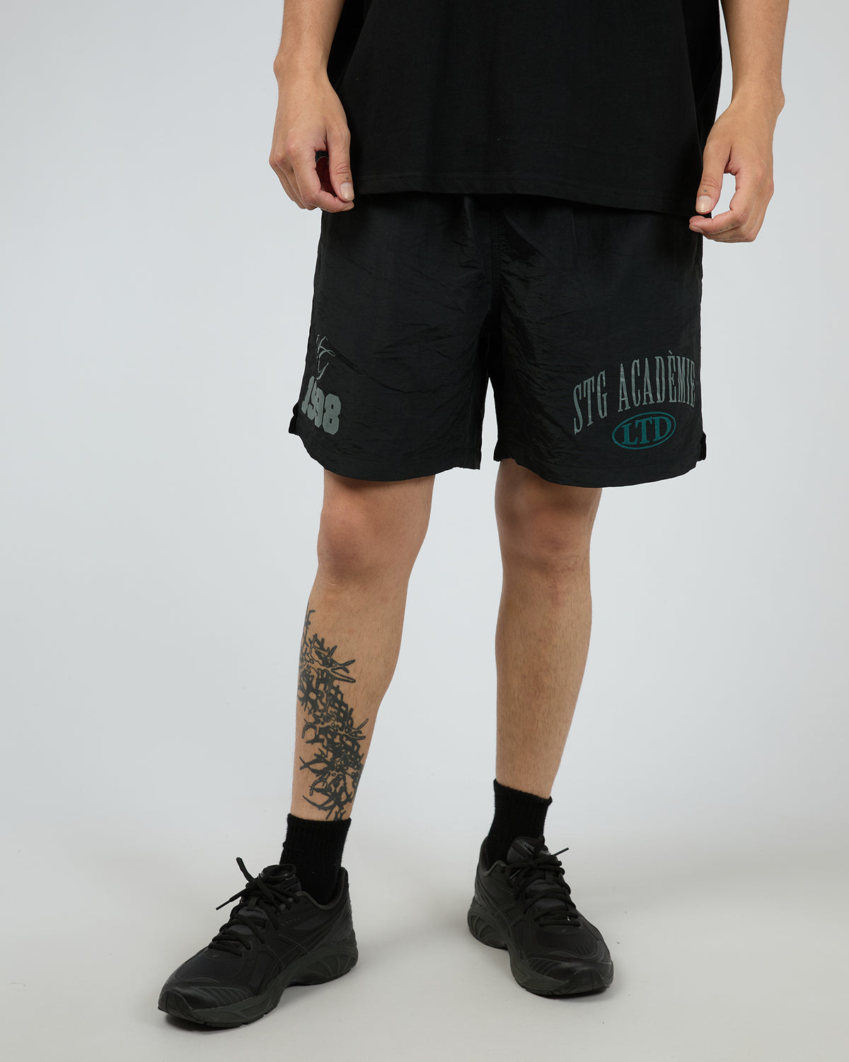 Courtside Short Black