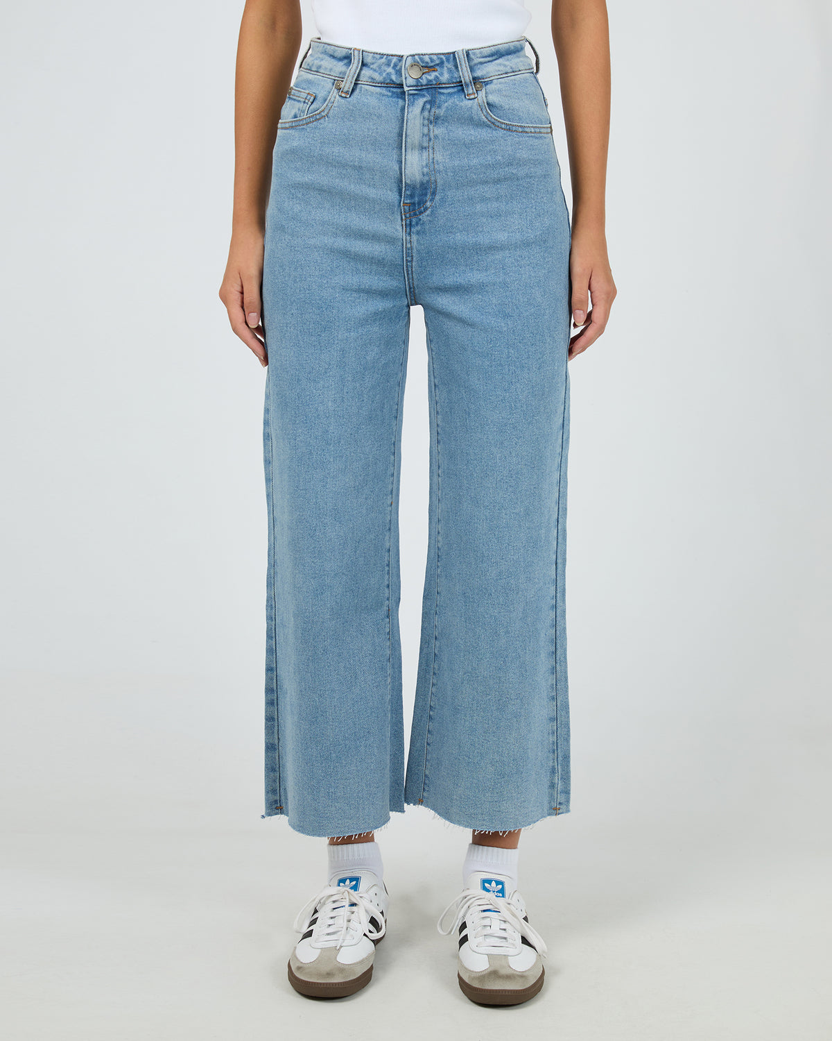 Charlie High Rise Wide Leg Jean Heritage Denim