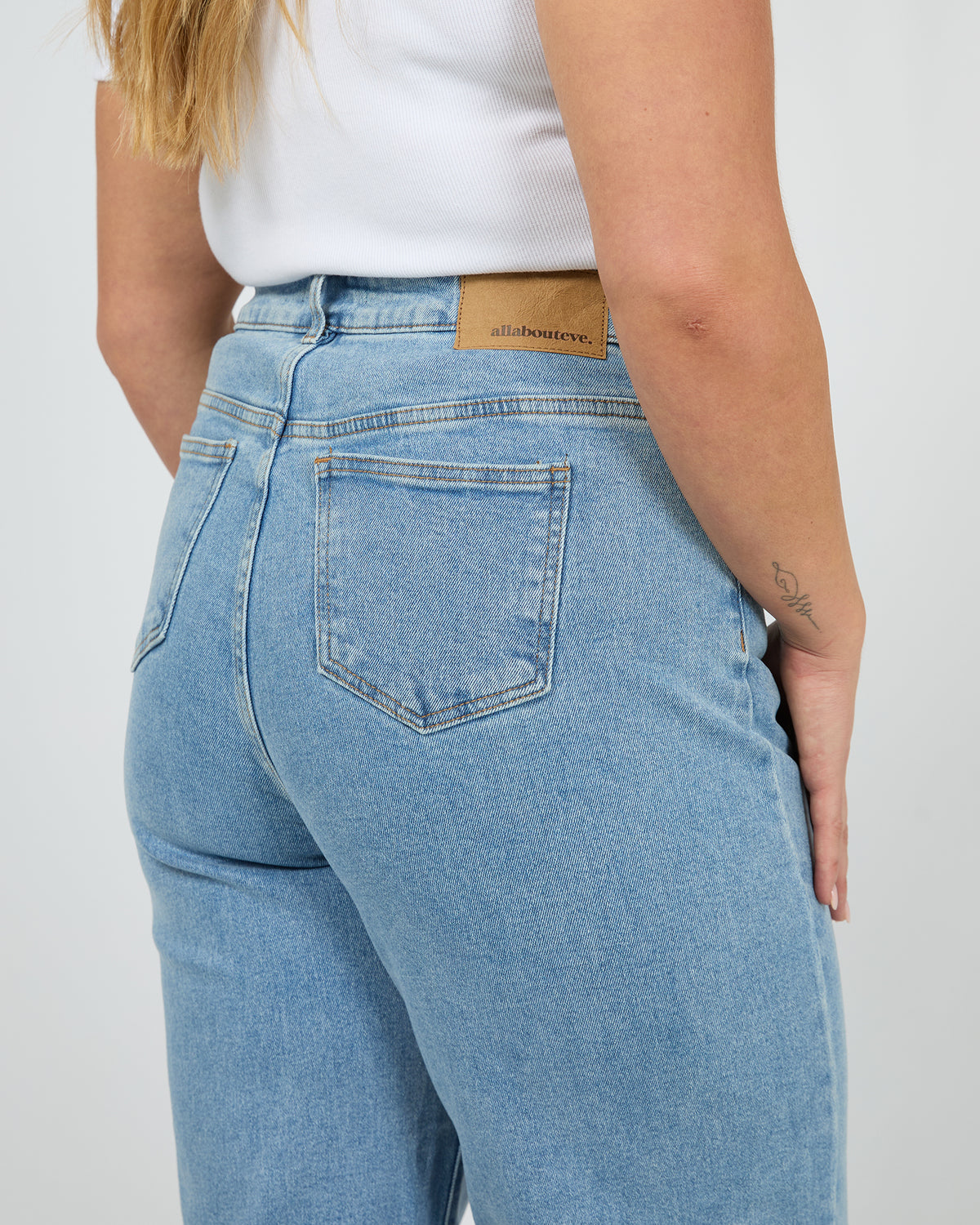 Charlie High Rise Wide Leg Jean Heritage Denim