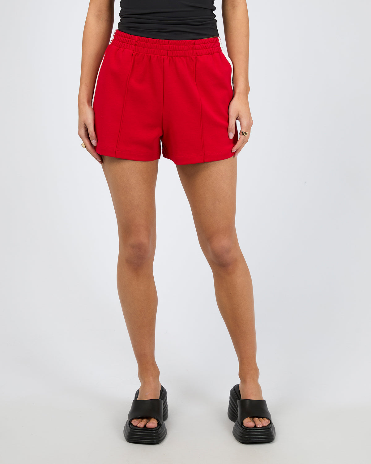 Romee Short Red