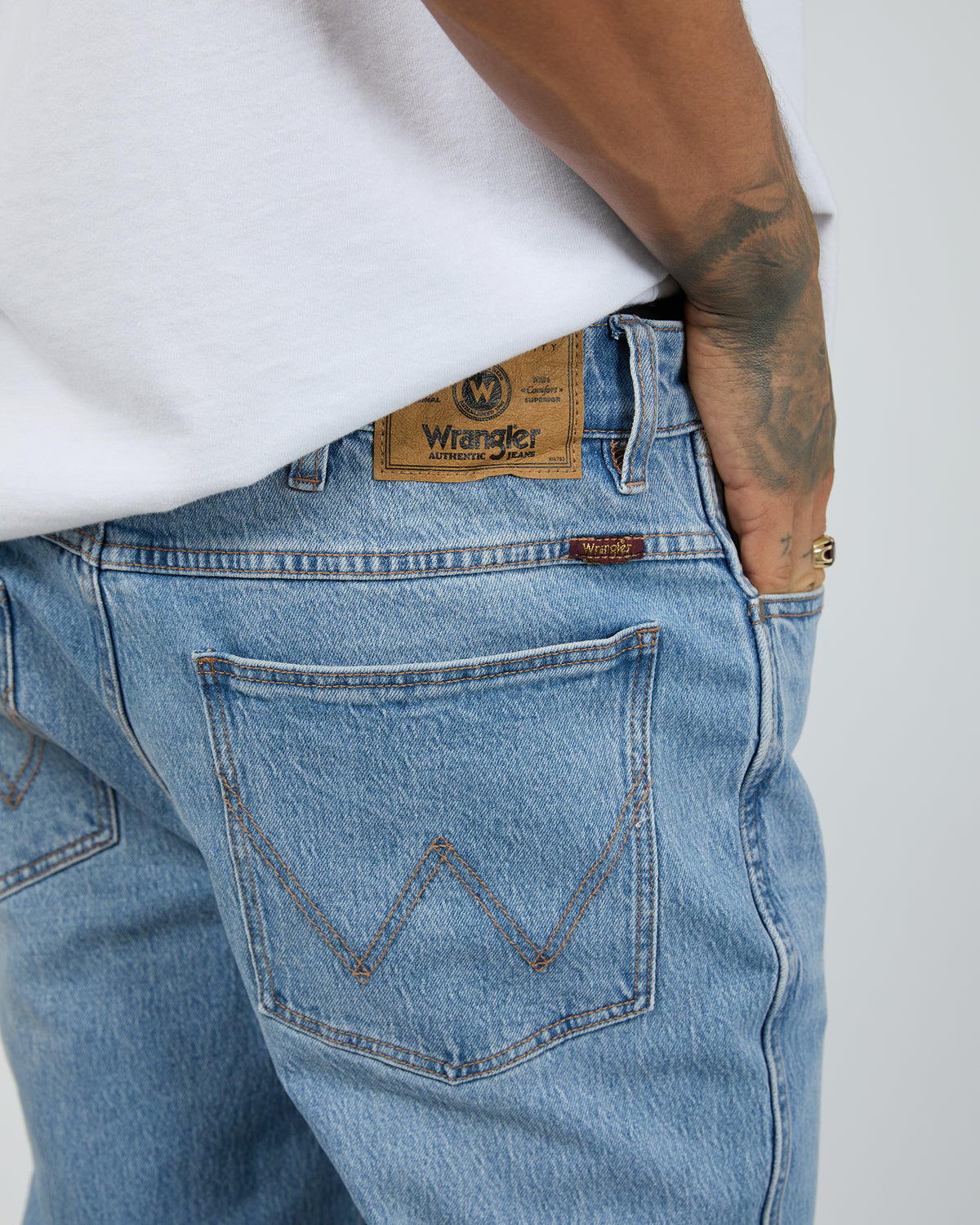 Spencer Relaxed Tapered Jean Blue