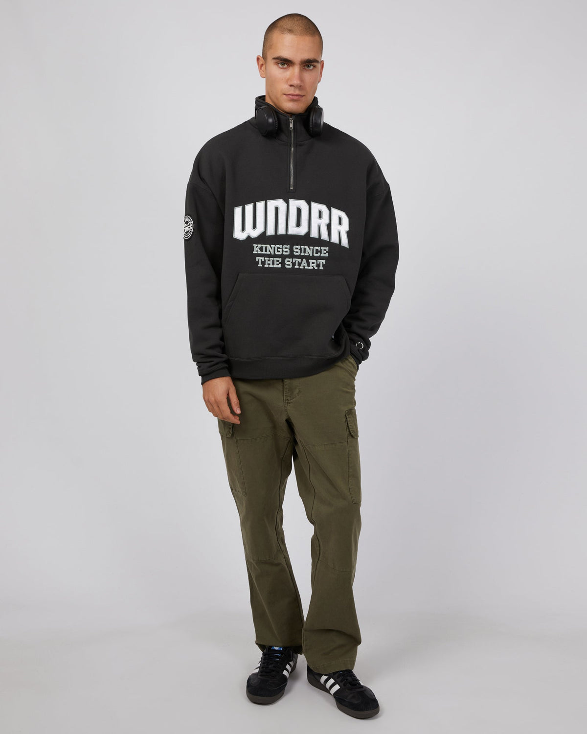 Wndrr-Unrivalled 1/4 Zip Sweat Faded Black-Edge Clothing