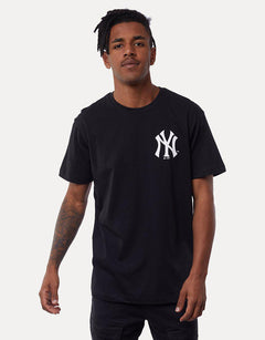 Majestic New York Yankees Jeaner Mens Tee